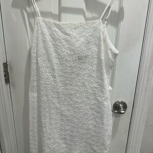 1.STATE Off-White Dress Top with Black Logo Tag